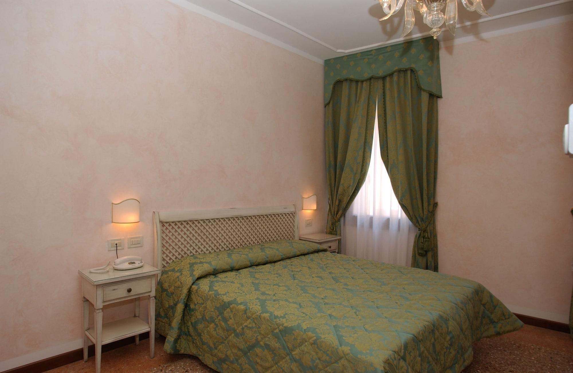 Bed and Breakfast Casa Mimma Венеция Экстерьер фото